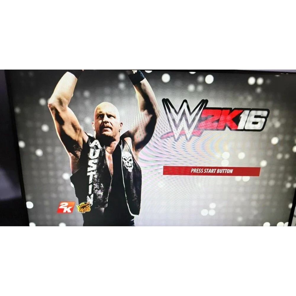 WWE 3 Game Bundle Xbox 360 WWE 12 WWE 2K15 WWE 2K16 Plus Bonus Trading Cards